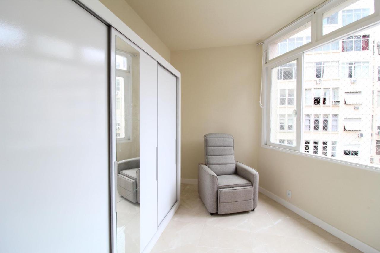 Apartment Aconchego Em Copacabana - 8 Pessoas - Sf704 Z3 *